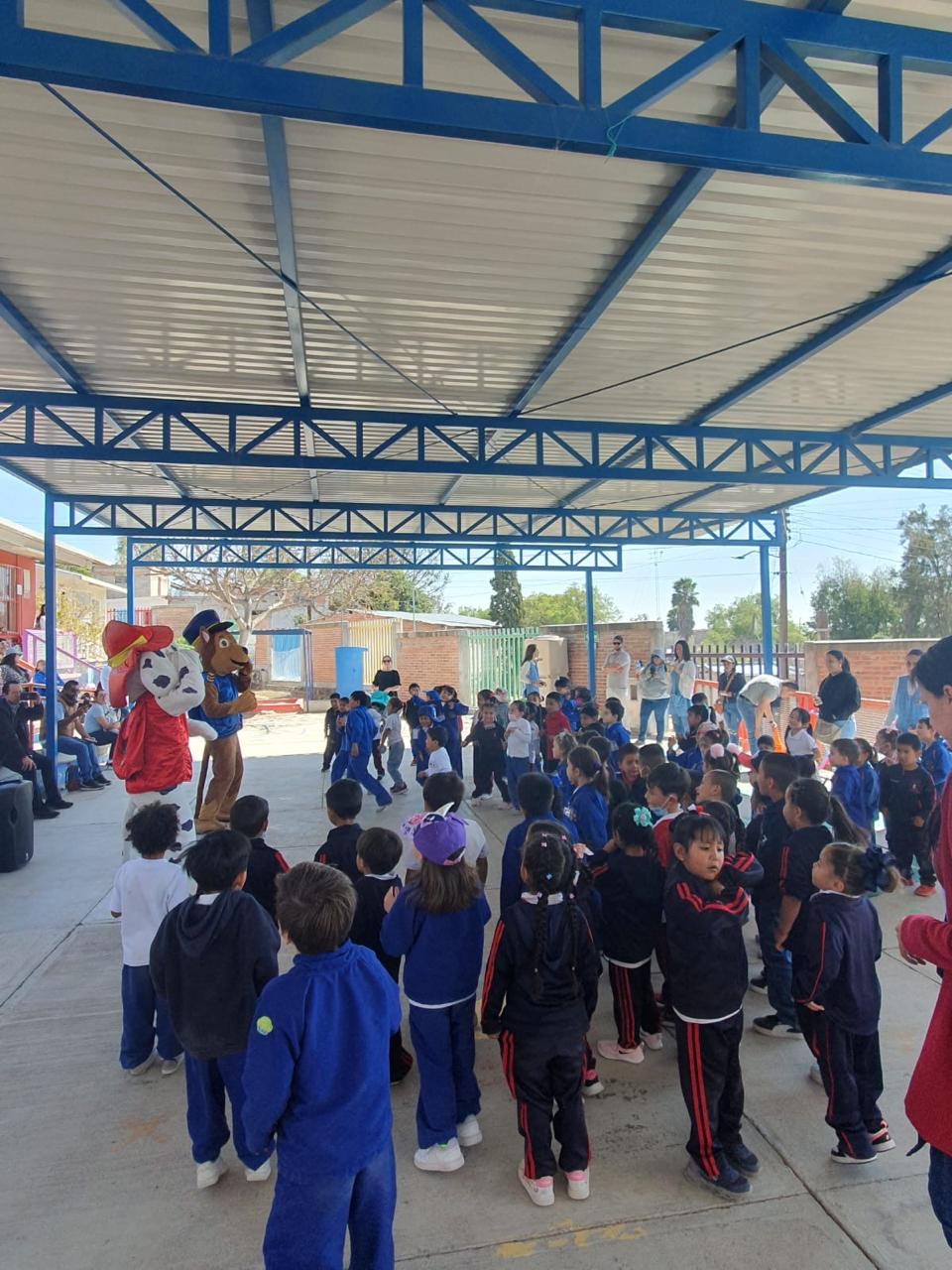 Show escolar con botargas